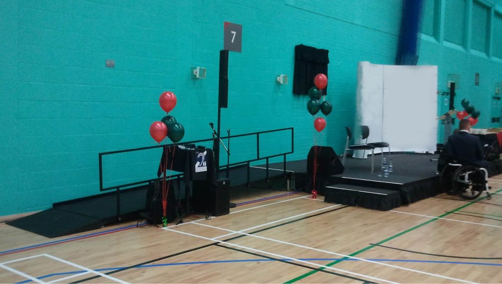 Low stage with wheelchair ramp